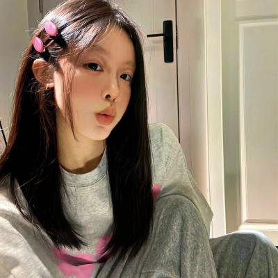 阳台上的坏女孩